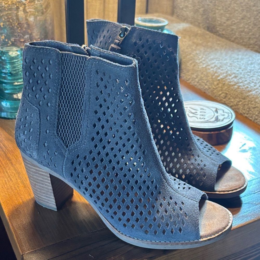 Toms Navy Heeled Ankle Boots